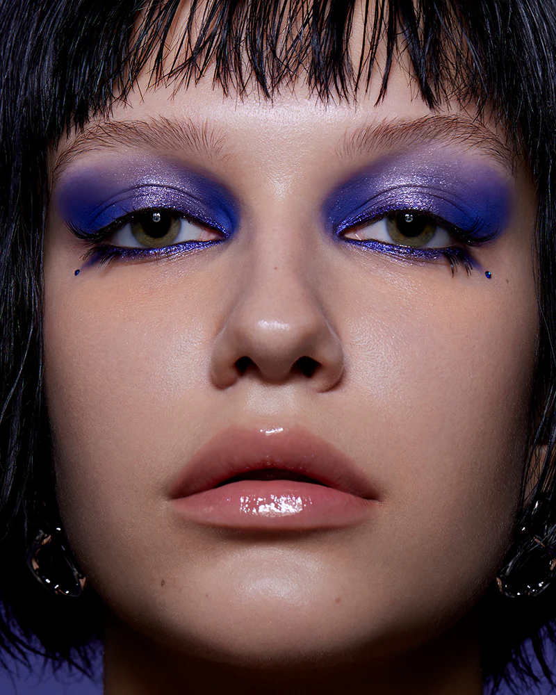 Glowing Iris - Image 5